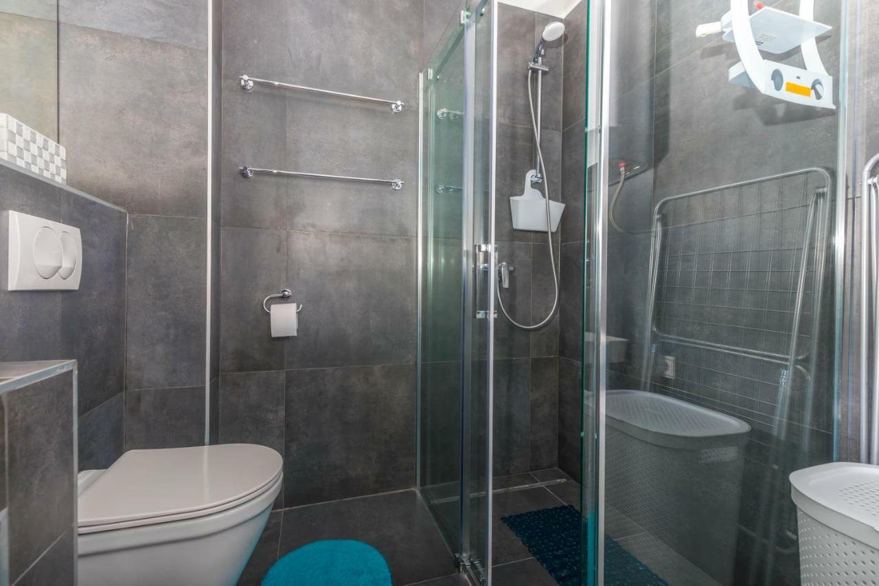 Apartments Tatjana Selce Exterior photo